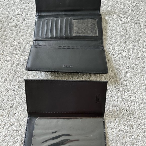 Coach Wallet - Picture 3 of 4